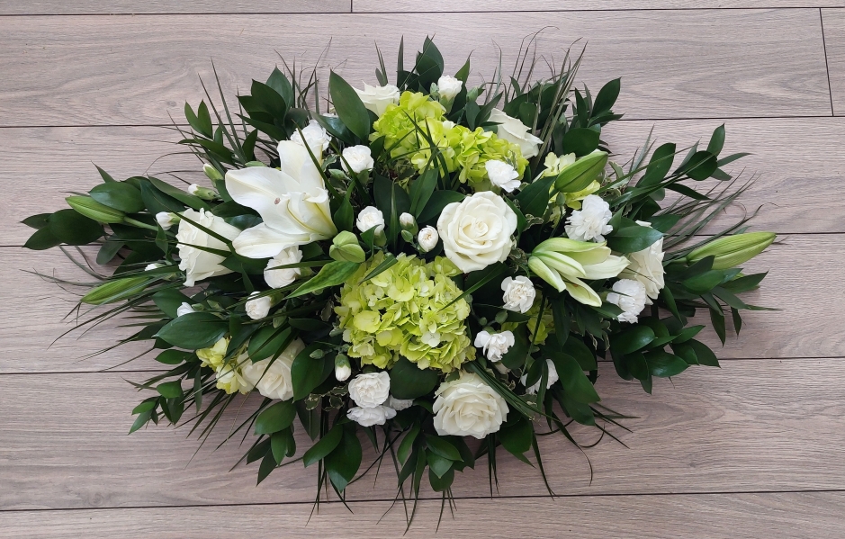 White and Green Spray
