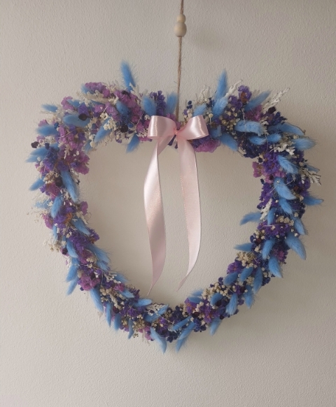 Blue heart dried flowers